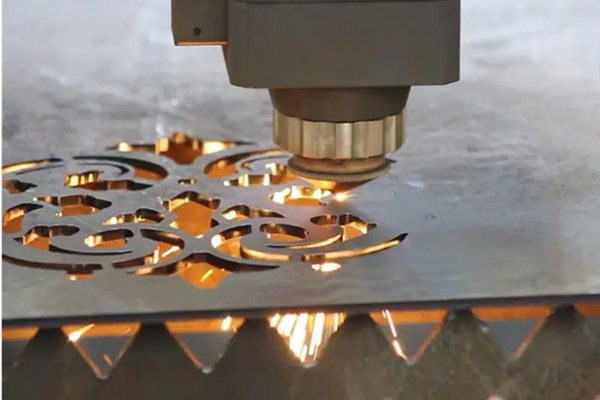 The Cutting Edge of Laser Cutting Technology Application